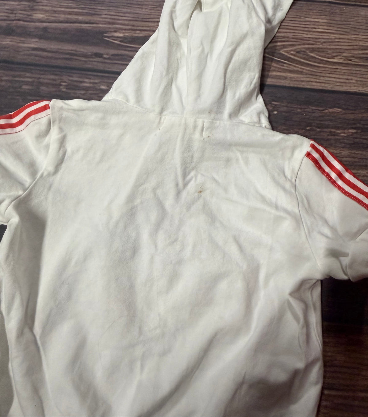 Marie Nicole 2T..has staining on back