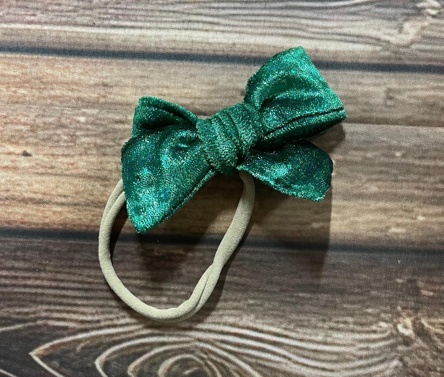 Sparkly nylon bow