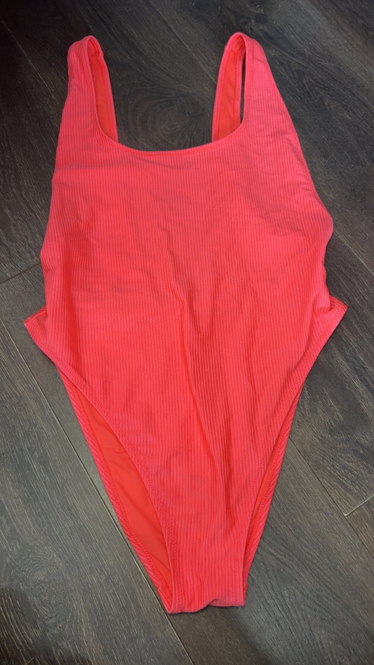 Aerie large