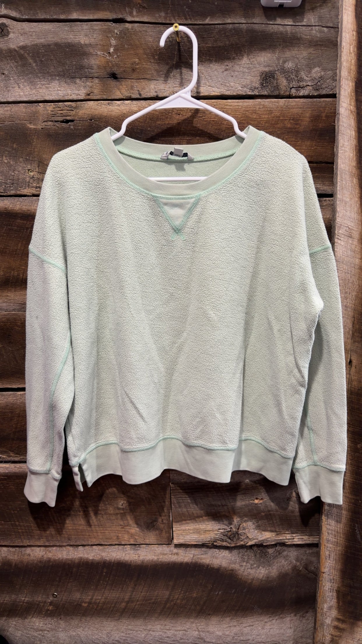 American Eagle size large