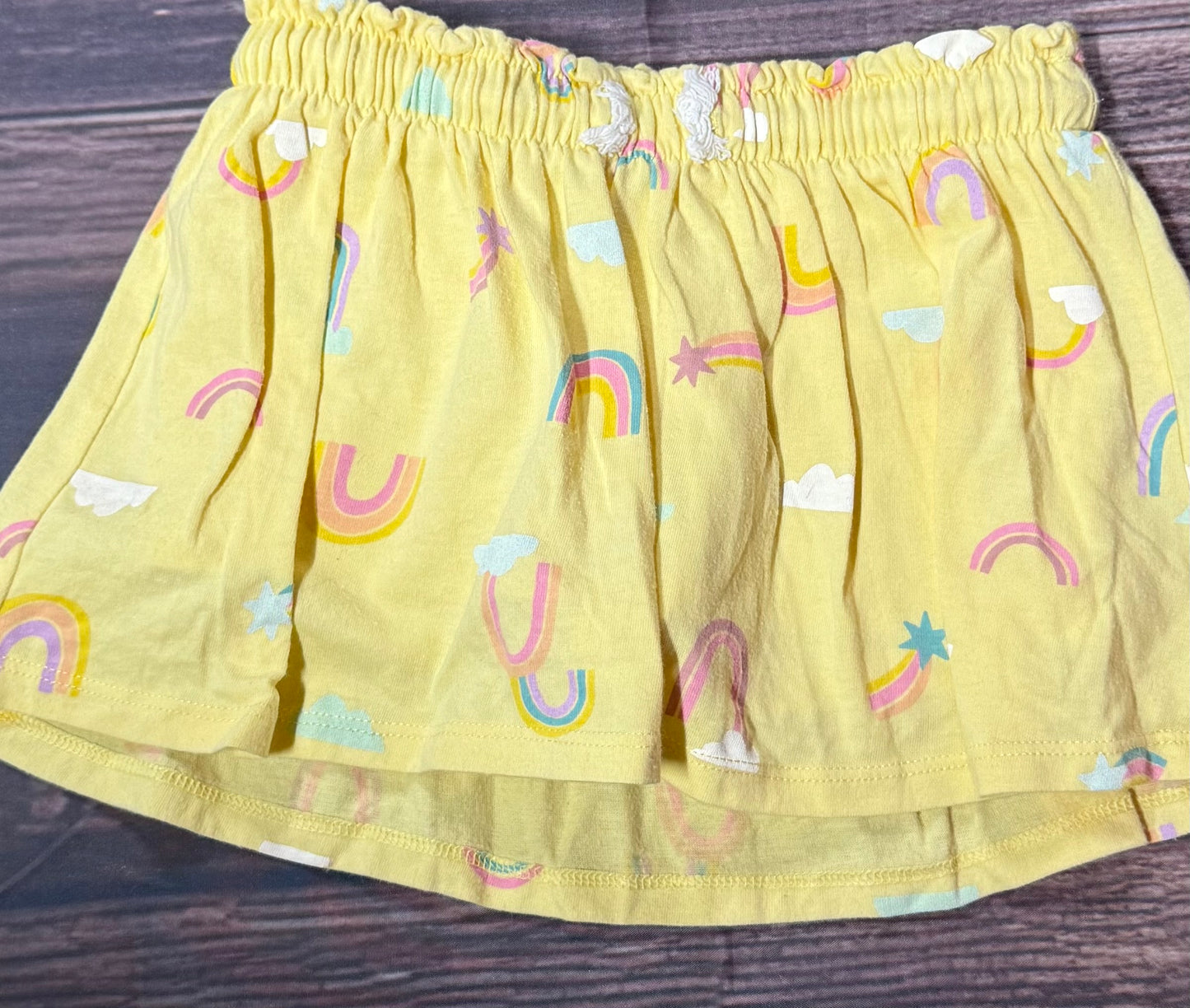 Cat & Jack 4/5..shorts under