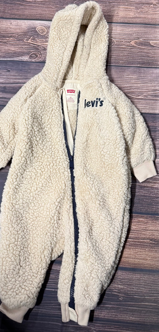 Levi’s 6m