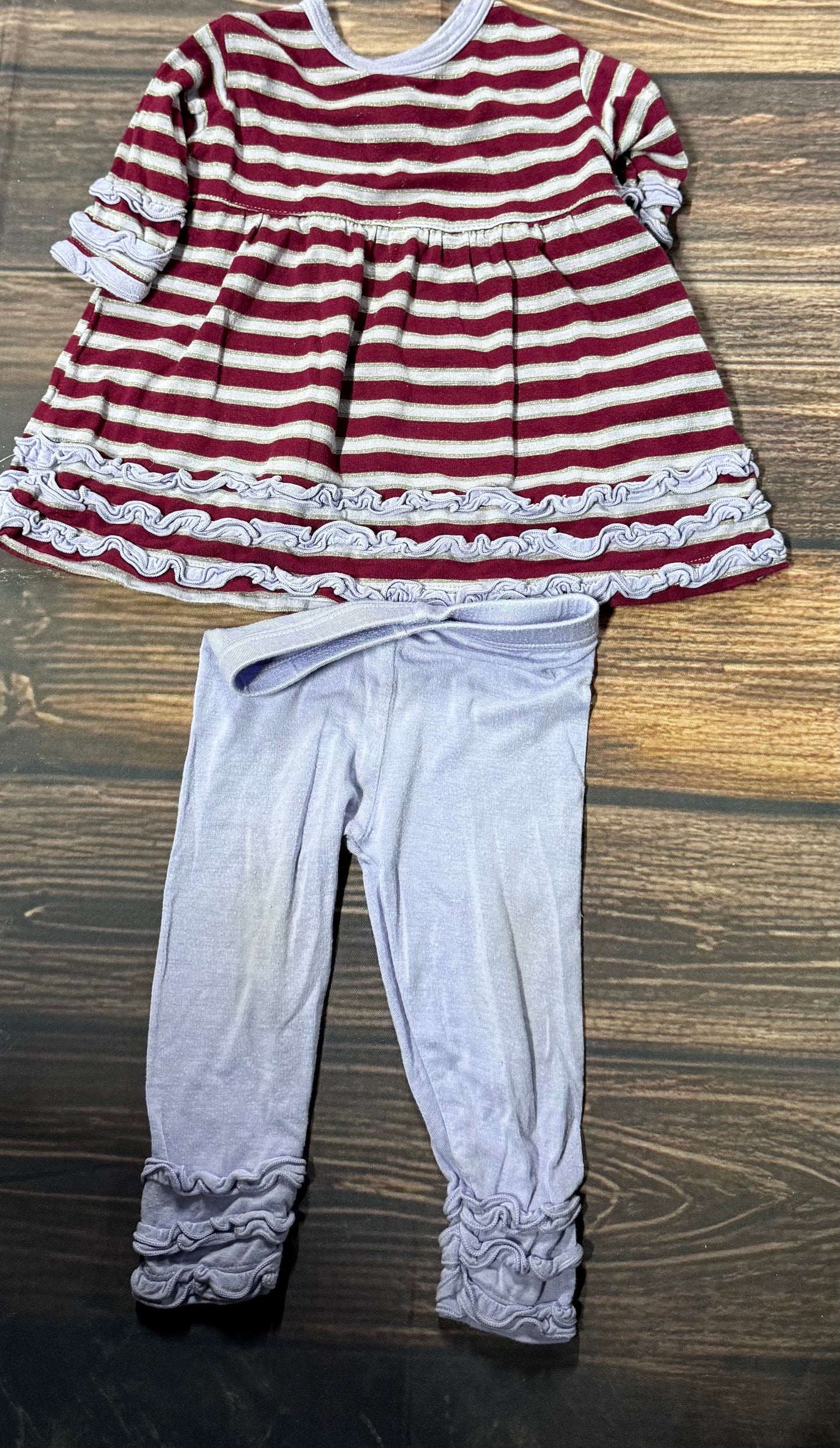 Kickee 0-3m..dingy knees