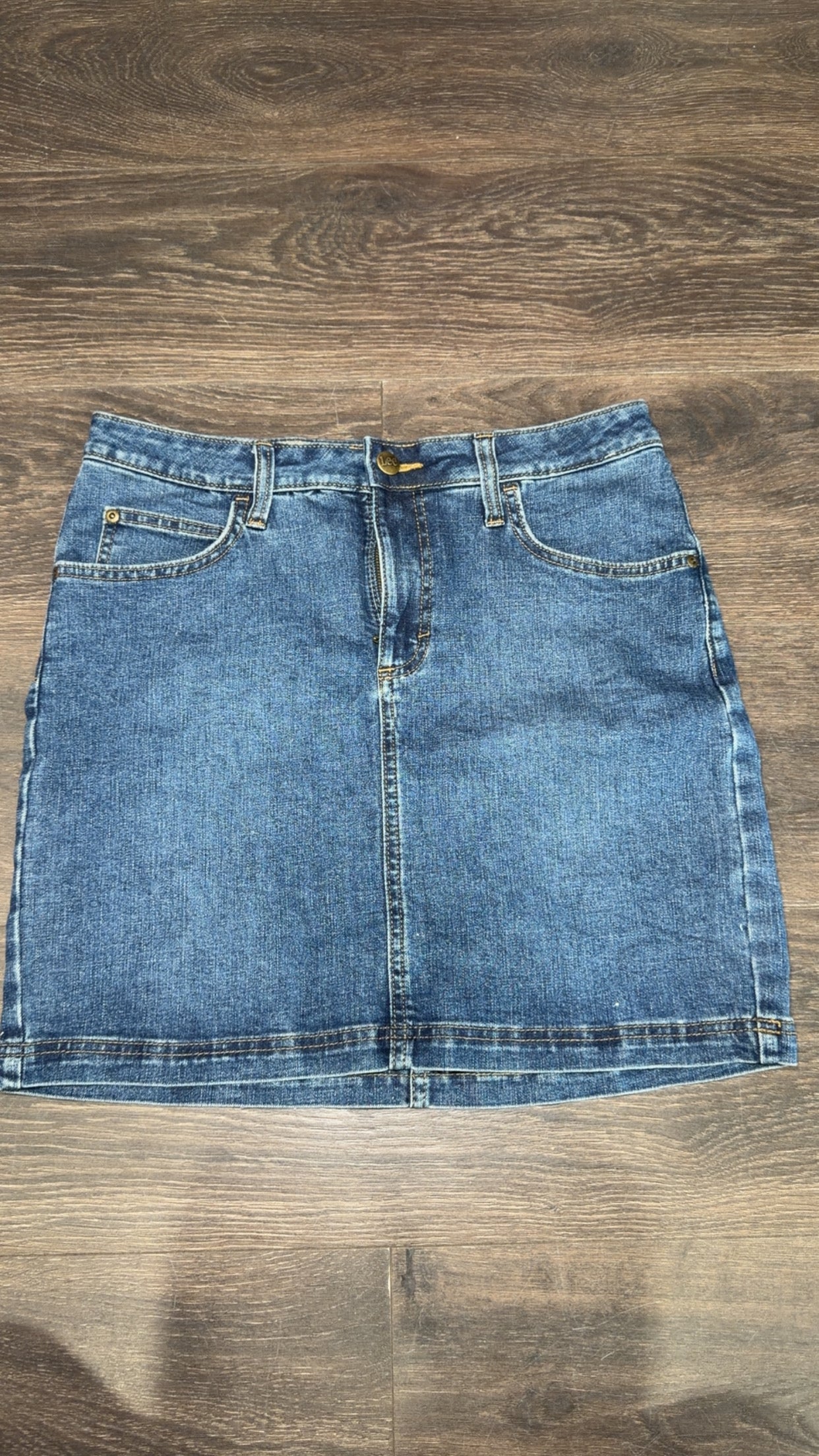 Lee size 10