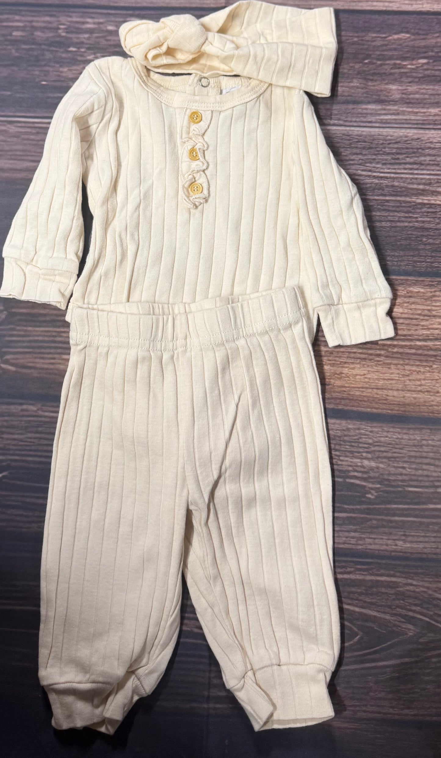 Tahari 3-6m