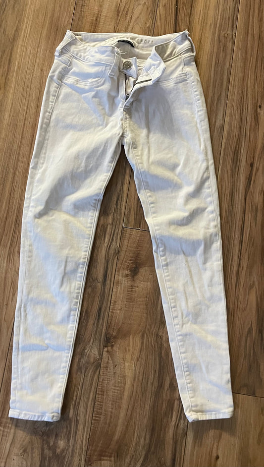 American Eagle 2 short