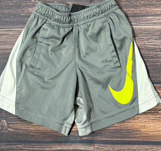 Nike 2T
