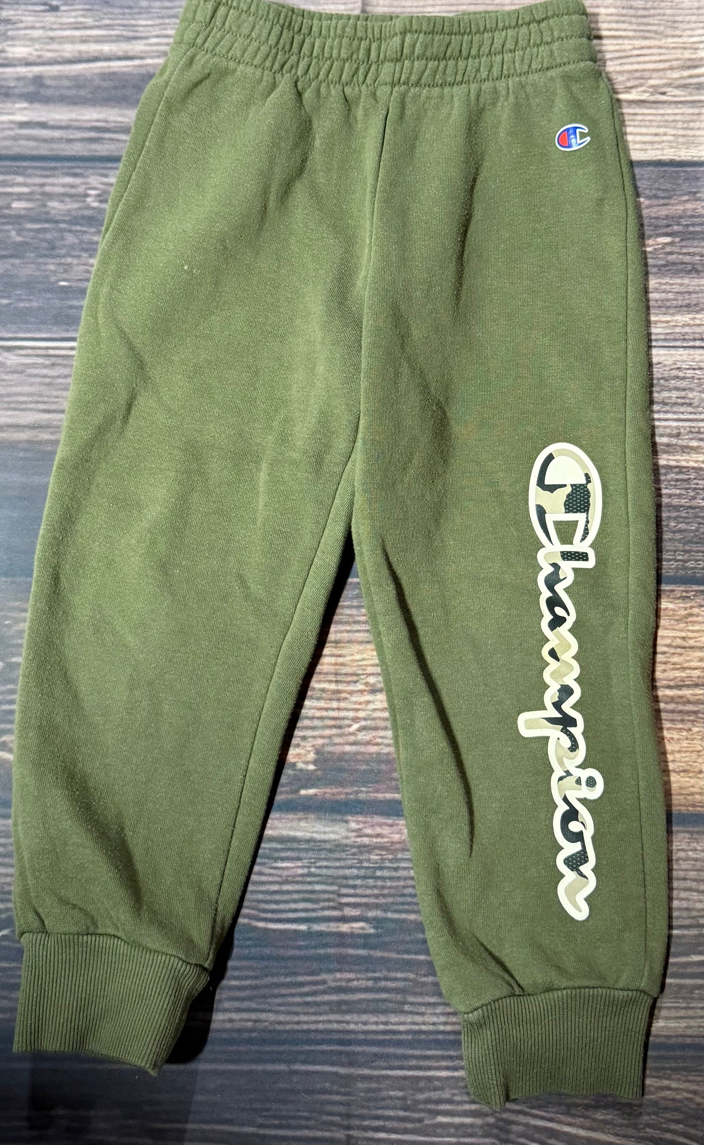 Champion 4T