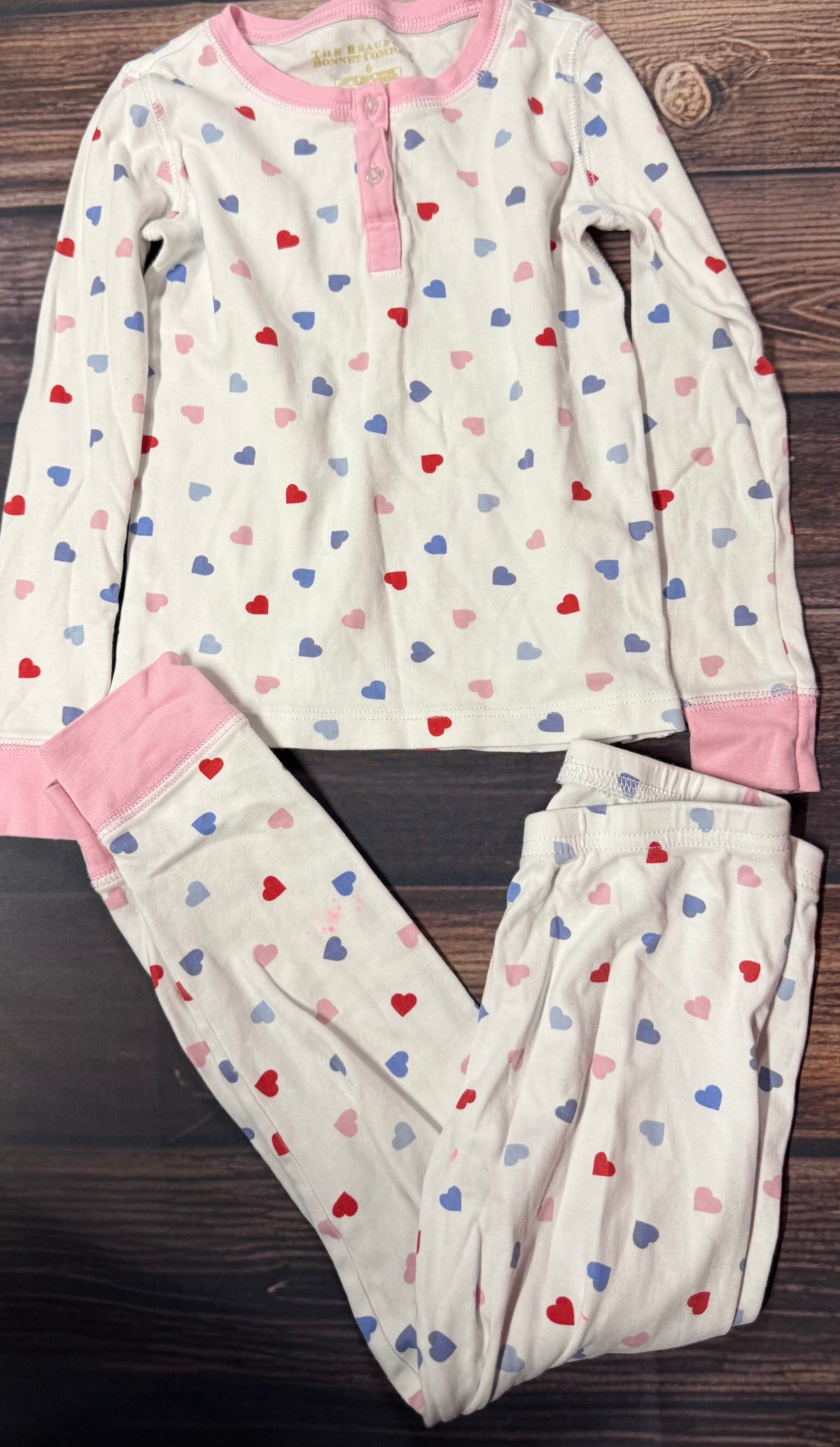 Beaufort Bonnet 6..has staining on pants