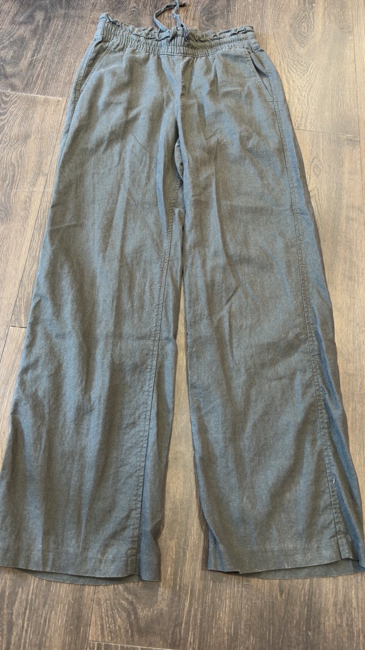 Hollister XS