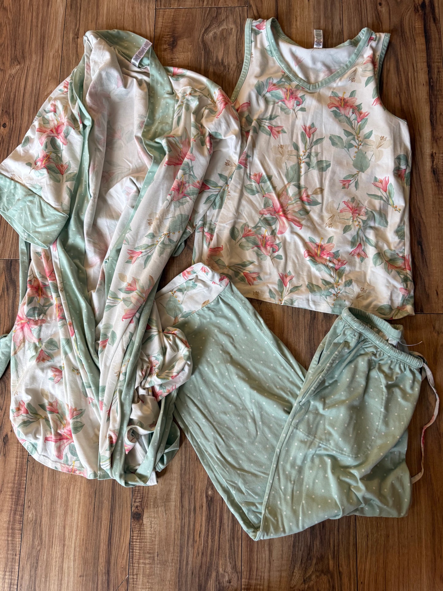 Flora Nikrooz XS