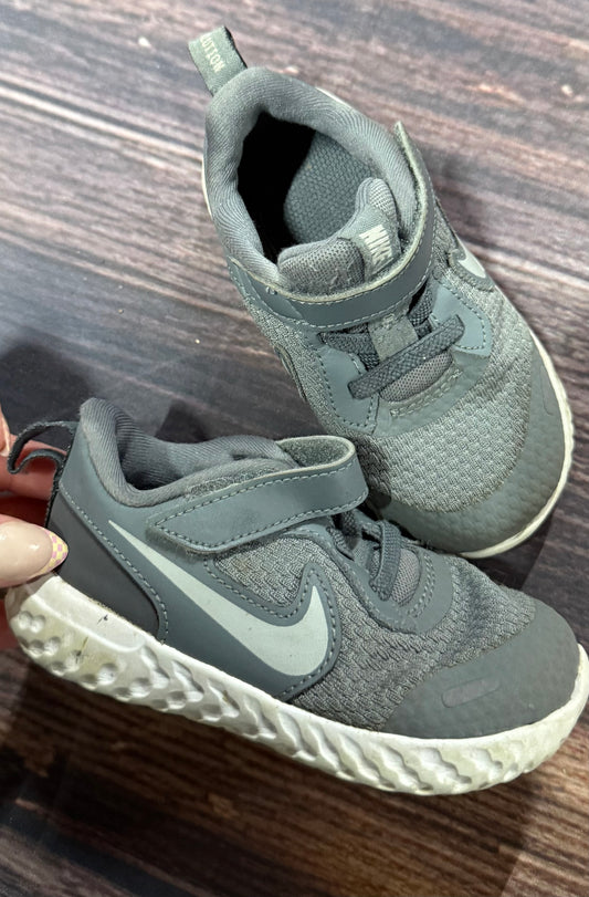 Nike 7c
