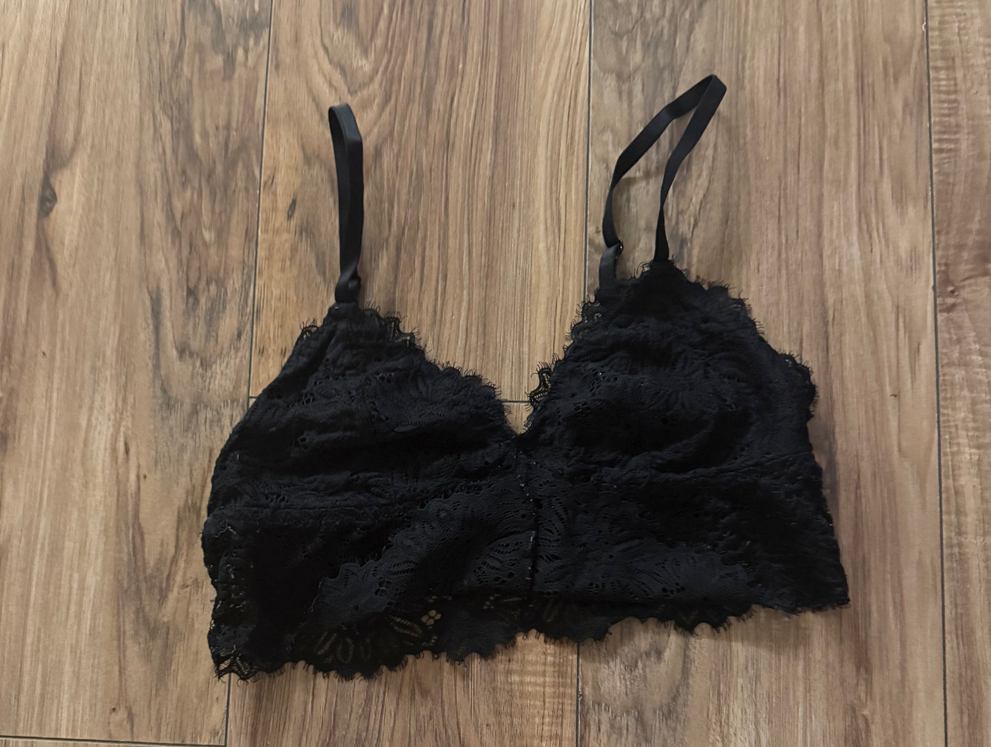 Aerie medium