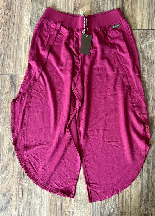 NWT Matilda Jane small