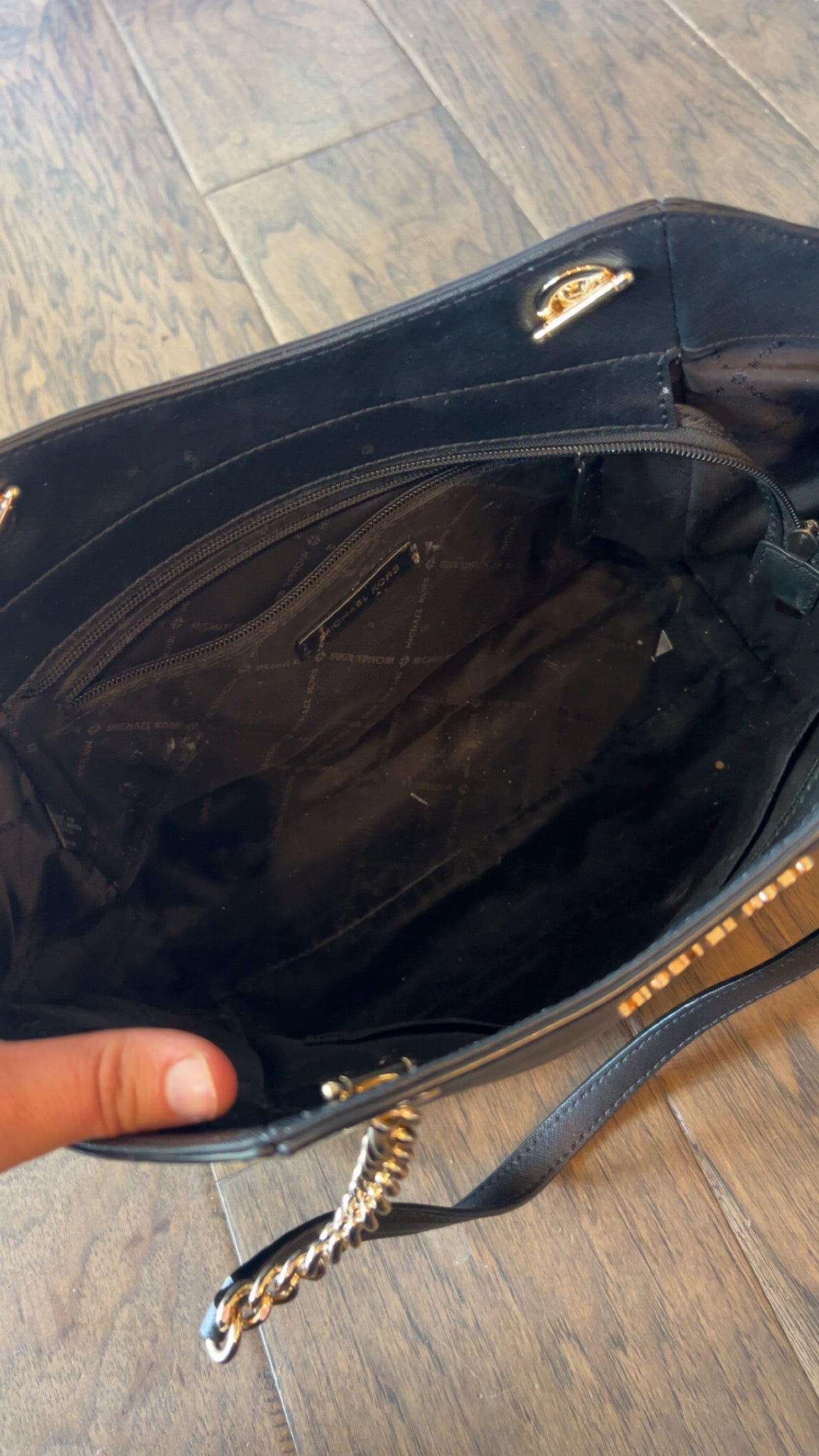 Michael Kors purse