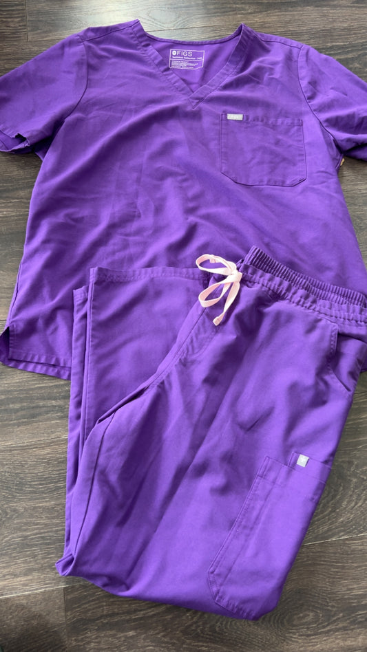 Figs size XXL top.. XL/P bottoms