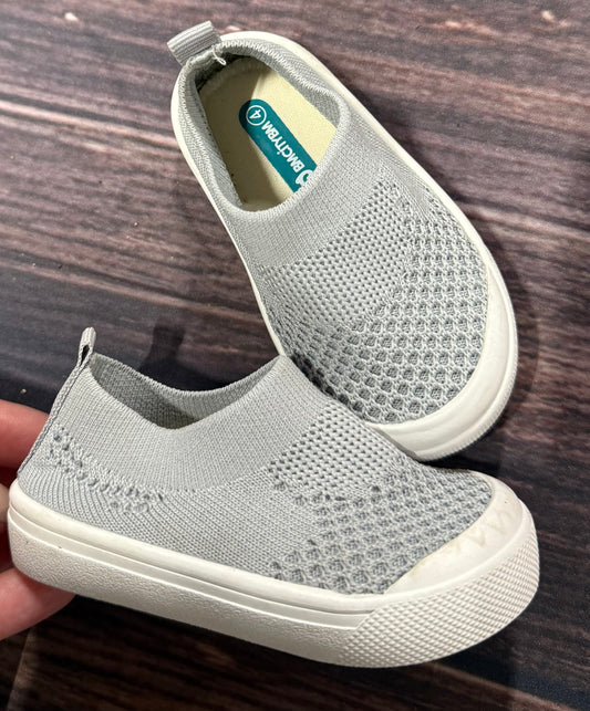 Size 4