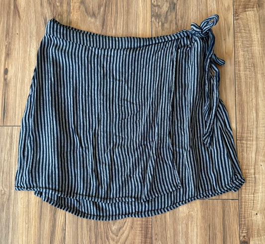 American Eagle medium