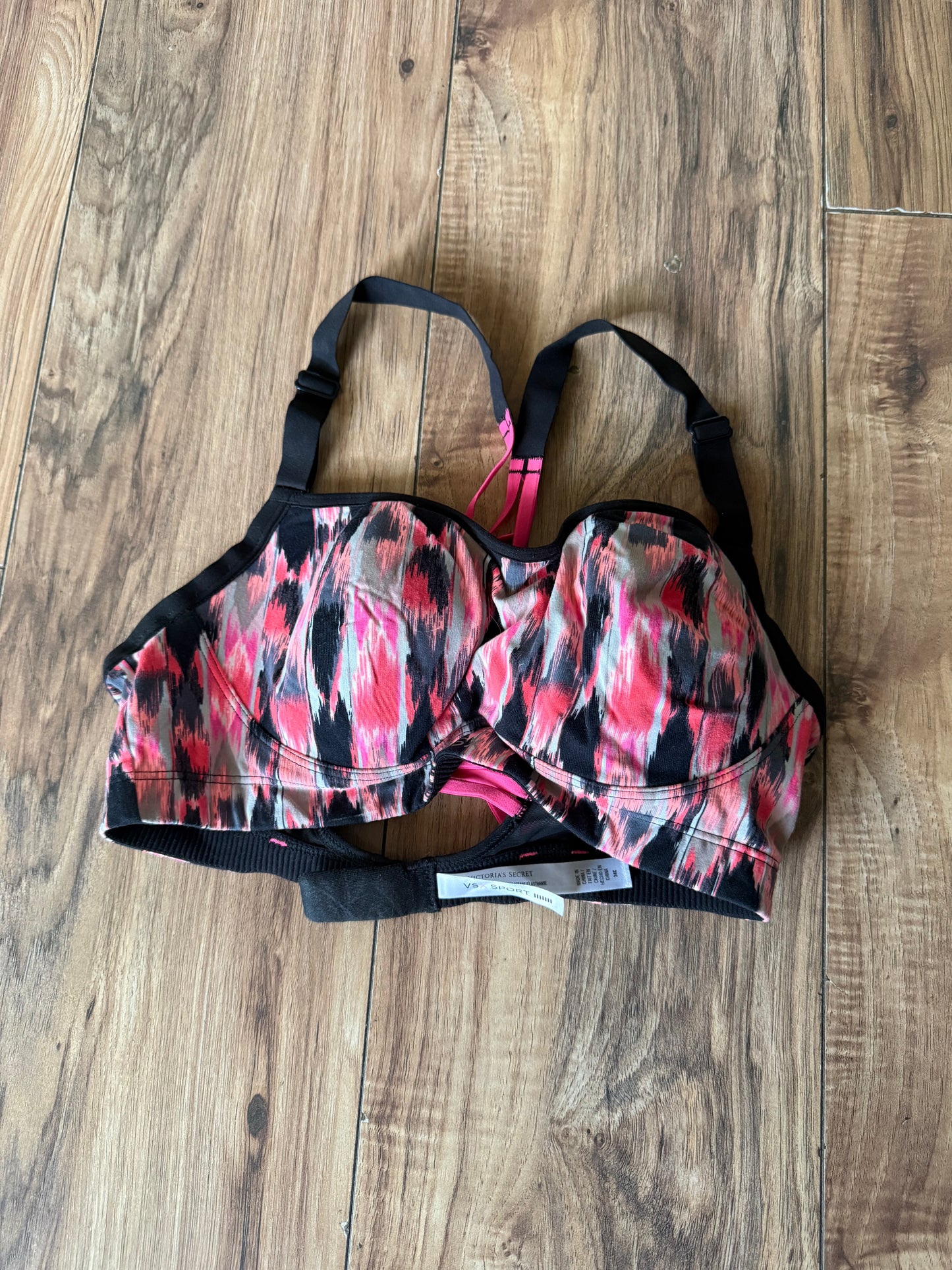 Victoria’s Secret 34C
