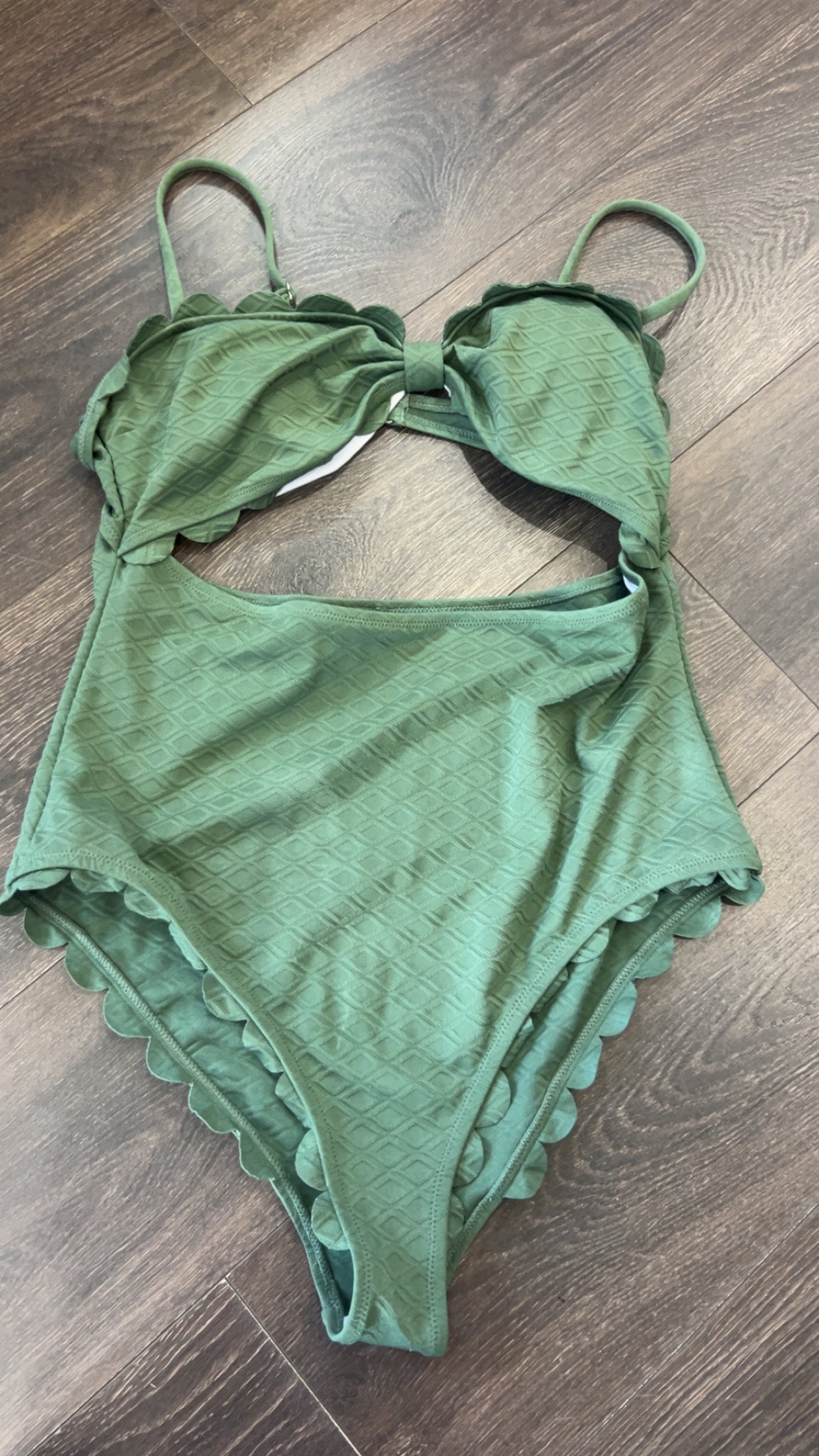 2X swimsuit