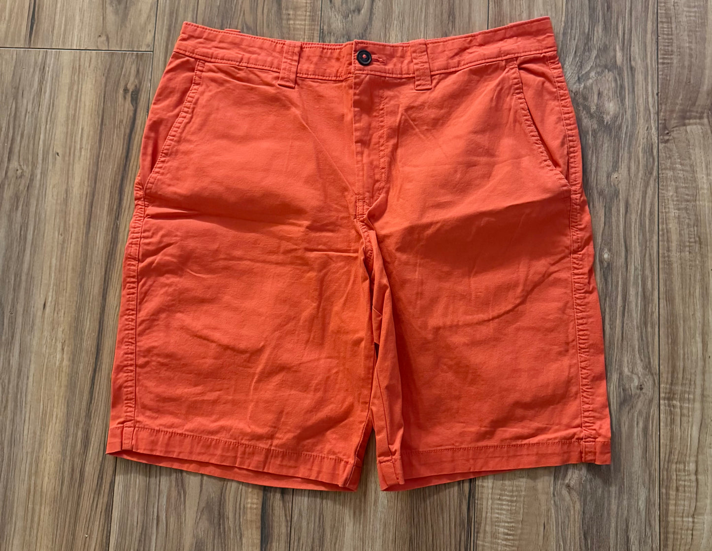 Magellan 32W