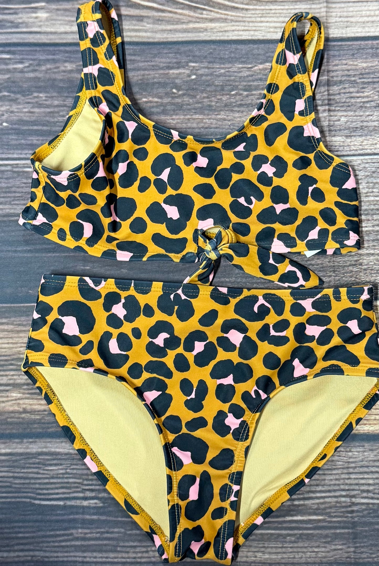 Old Navy medium