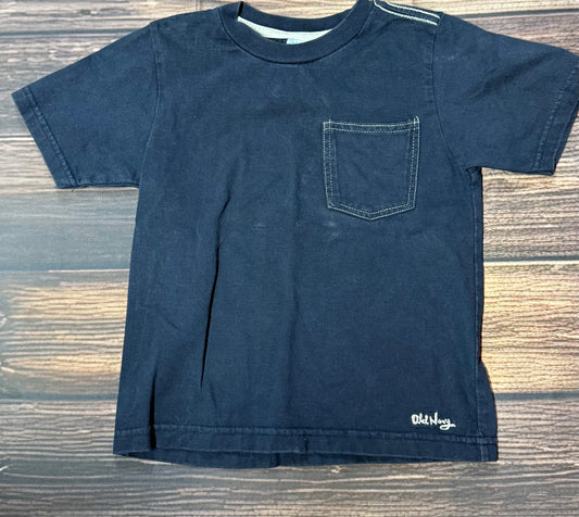 Old Navy 4T..has spots