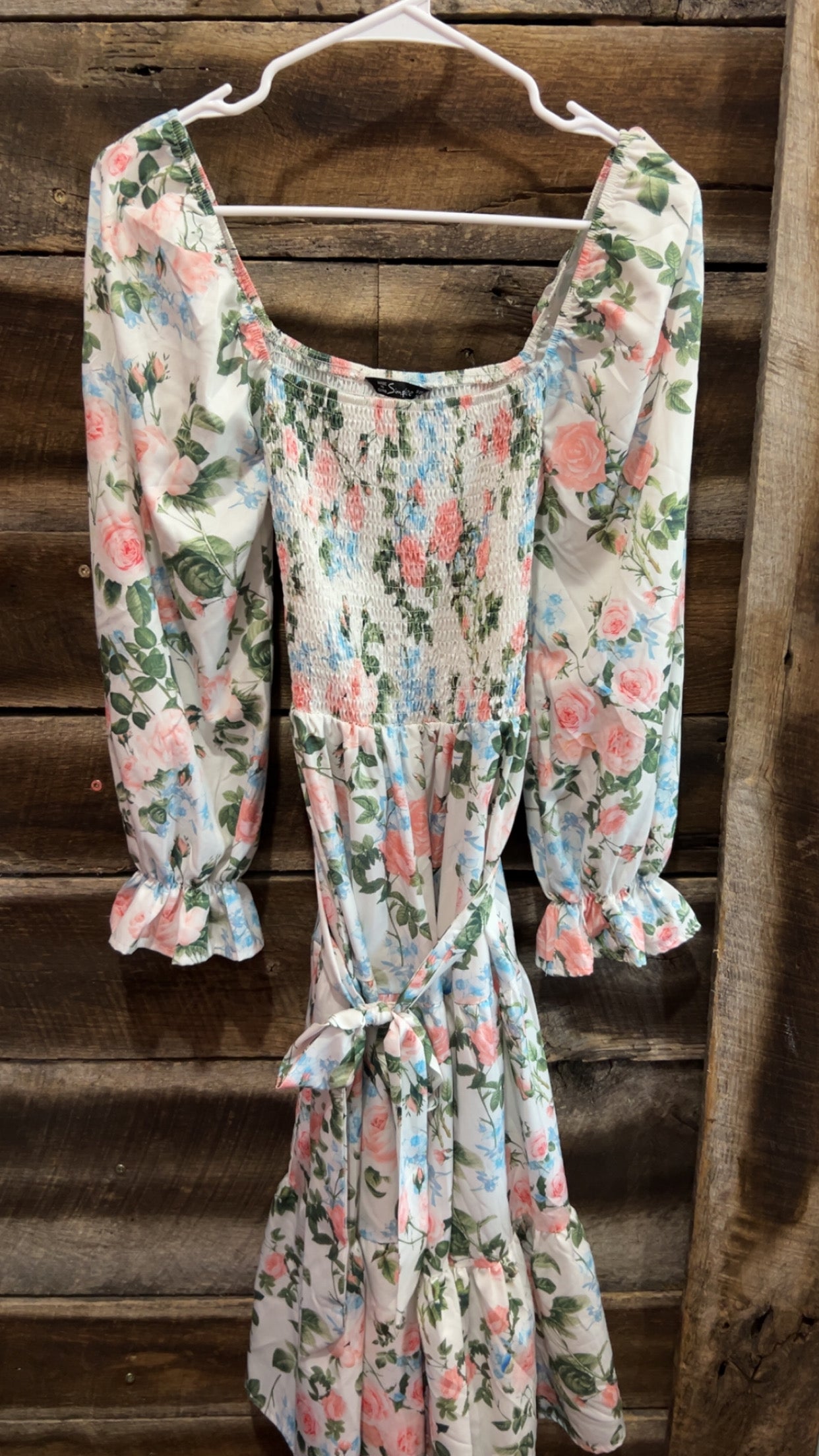 Simplee medium dress