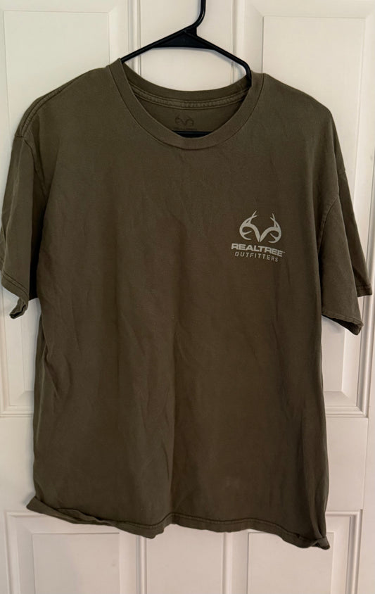 Realtree large..back in second pic