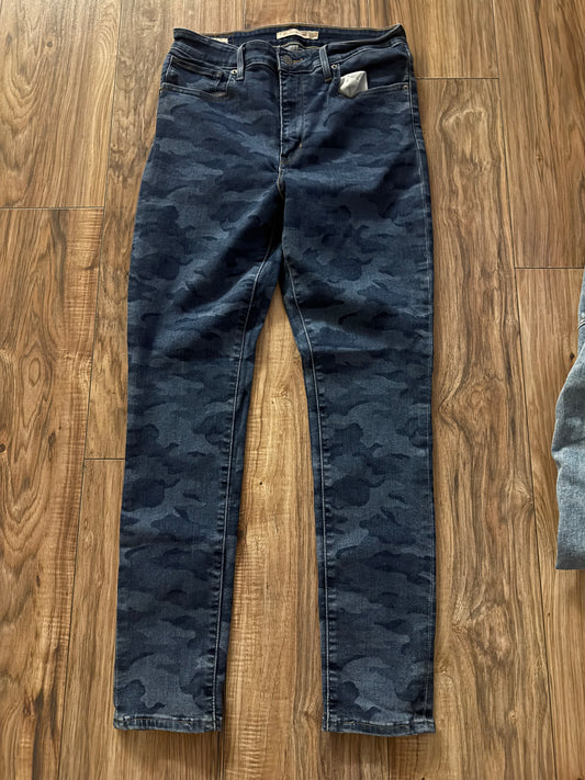Levi Strauss 30