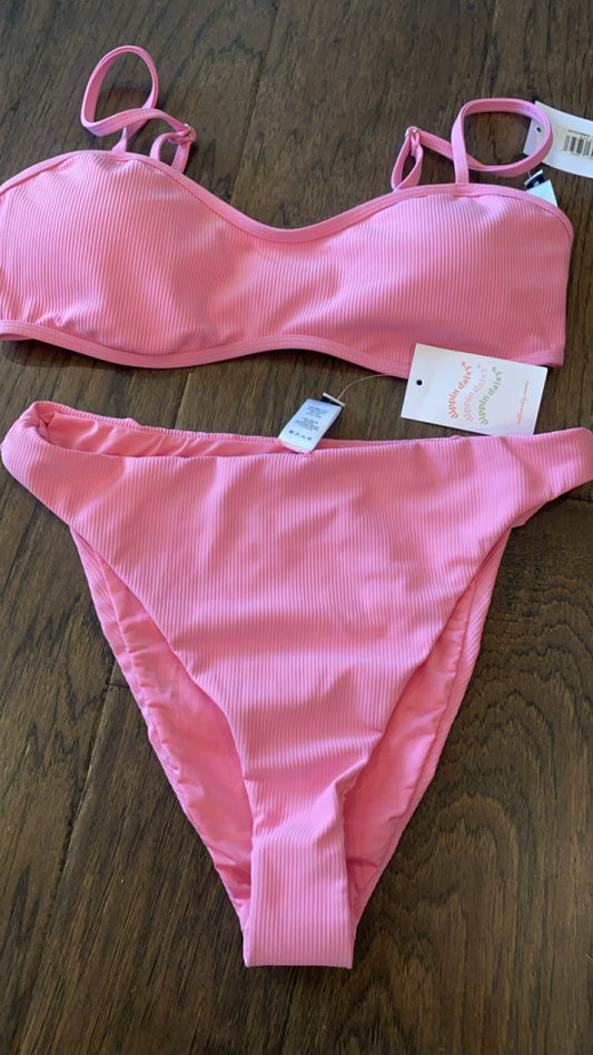 NWT for $104 Dippin Daisys XL