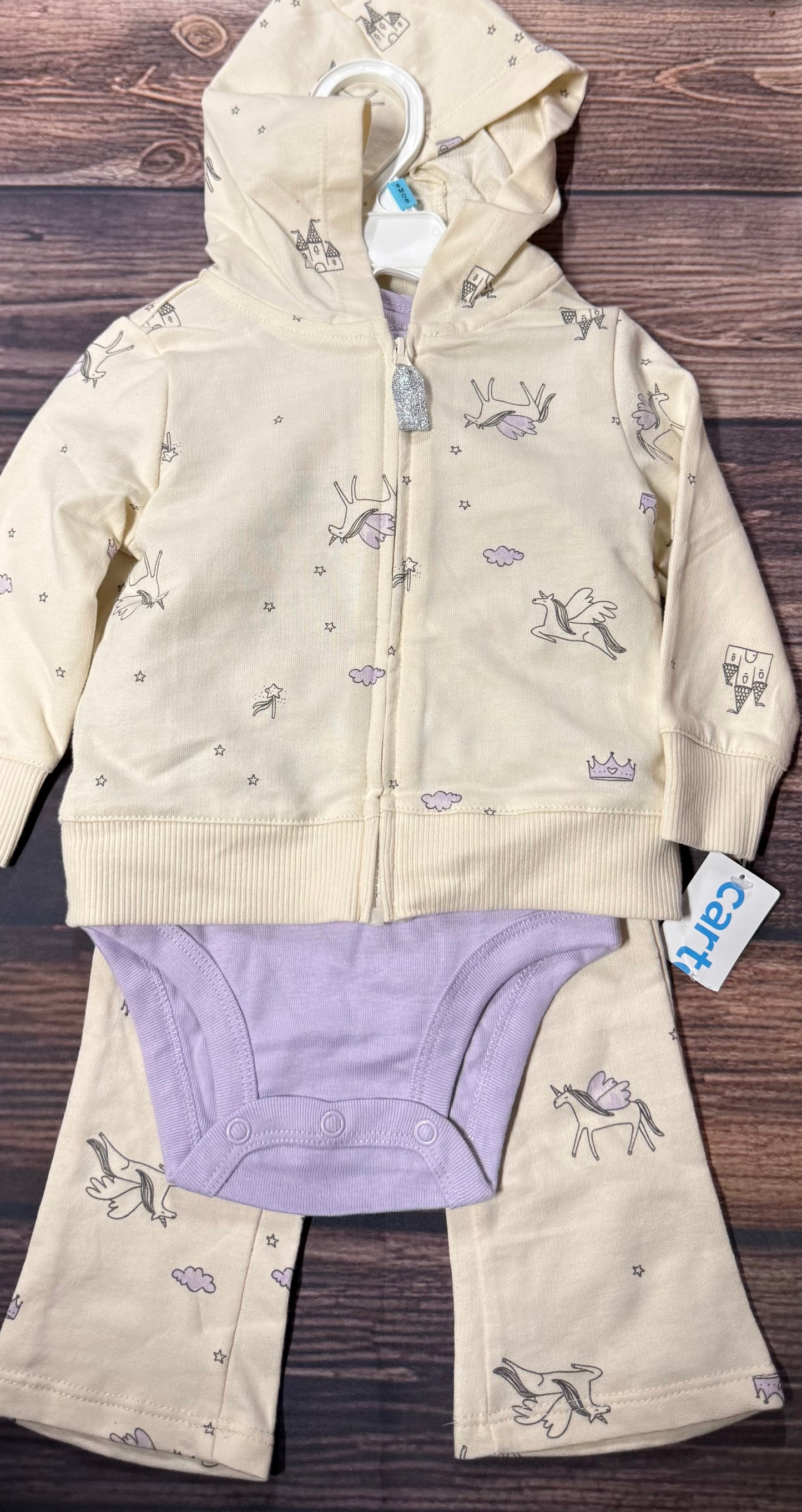 NWT Carter’s 6m