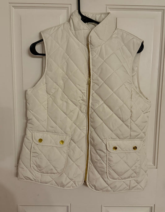 St. John’s Bay medium