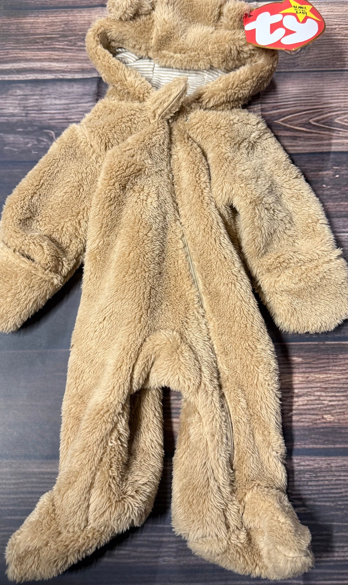 NWT Carter’s 3m