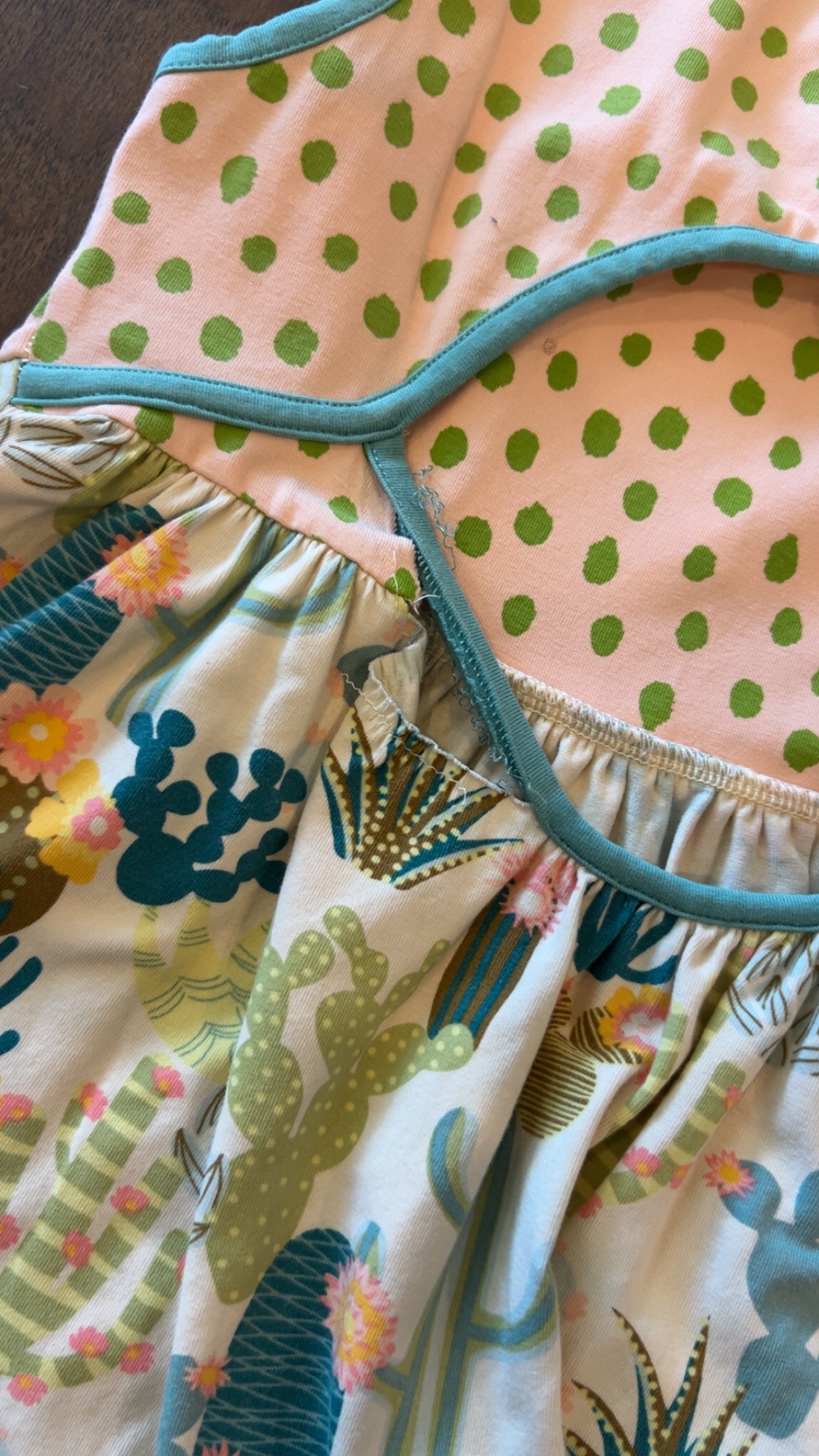 Matilda Jane size 8 top, size 10 bottoms.. small tear in the back of the top that could be fixed