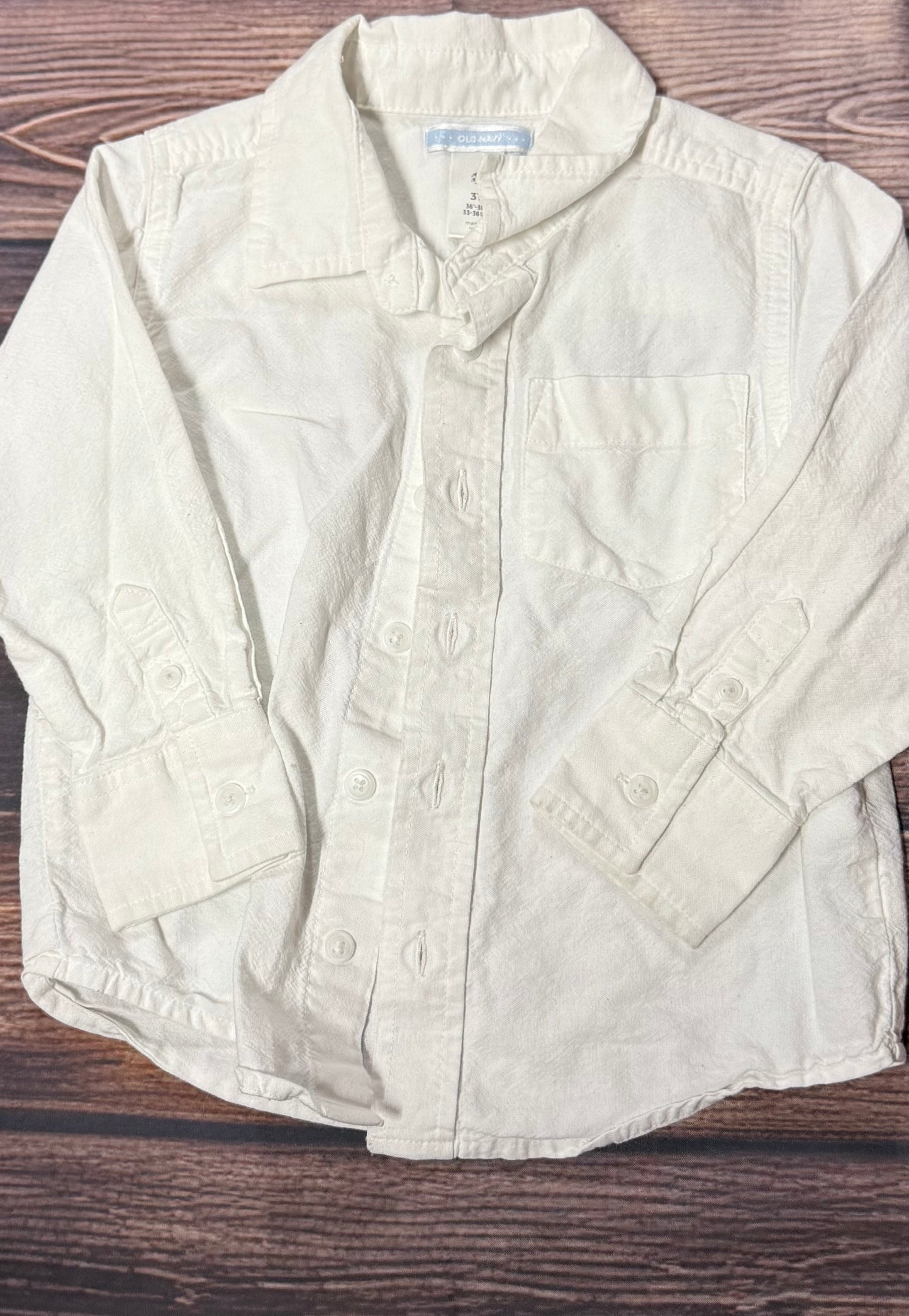 Old Navy 3T..has slight staining