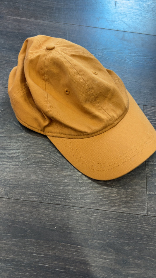 Universal Threads hat