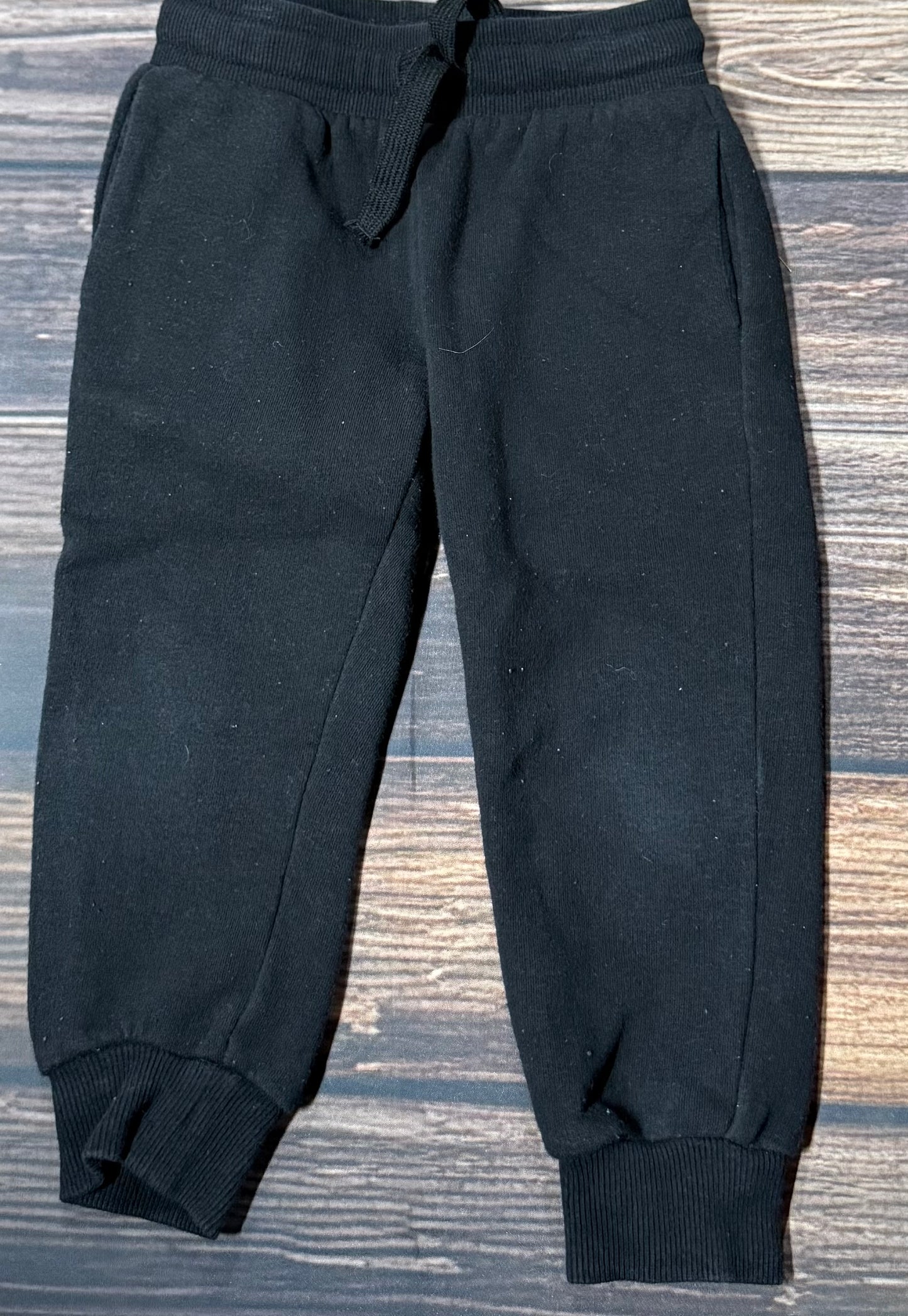 H&M 2T
