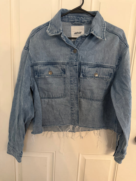 Aerie medium