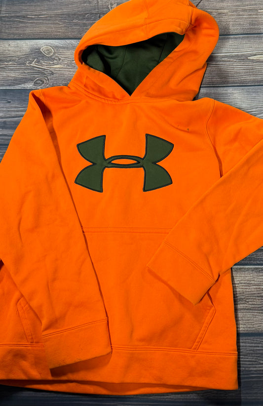 UA youth medium..has small spots