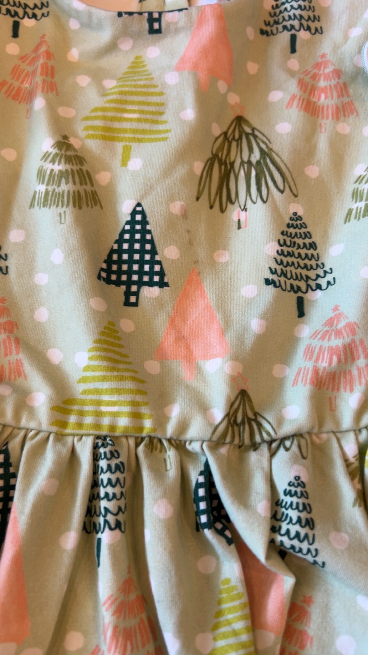 Love + Grow Clothing Co size 10Y.. faint stain