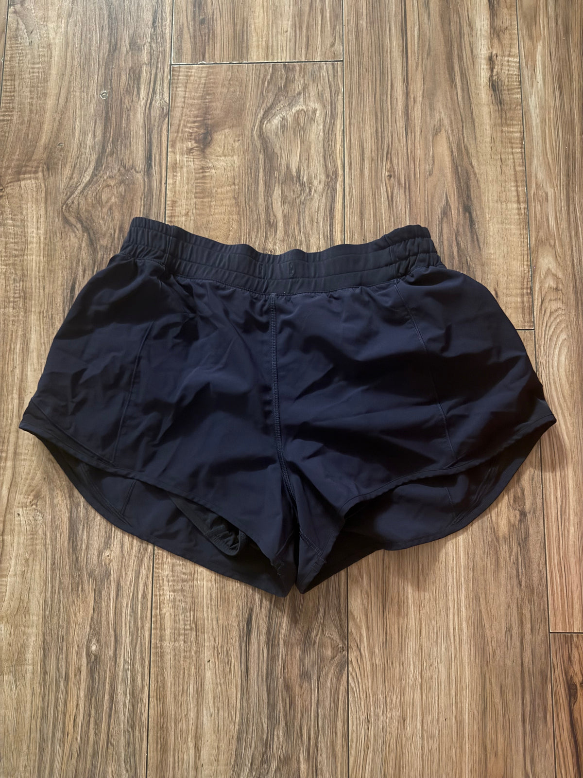 Medium..bottoms built in!