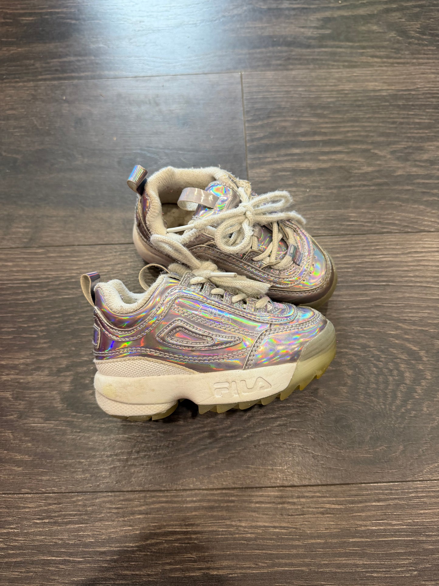 Fila size 7