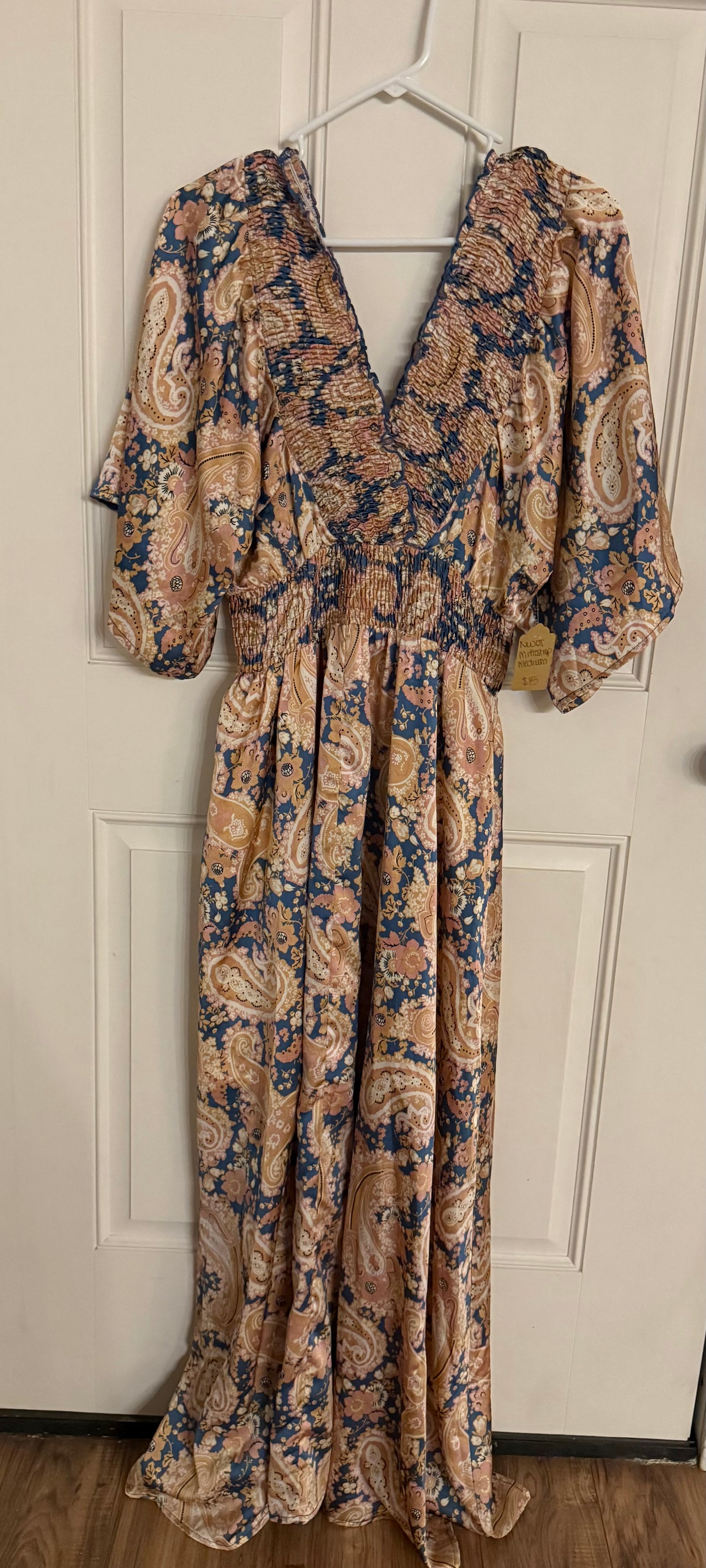 NWOT Mittoshop medium