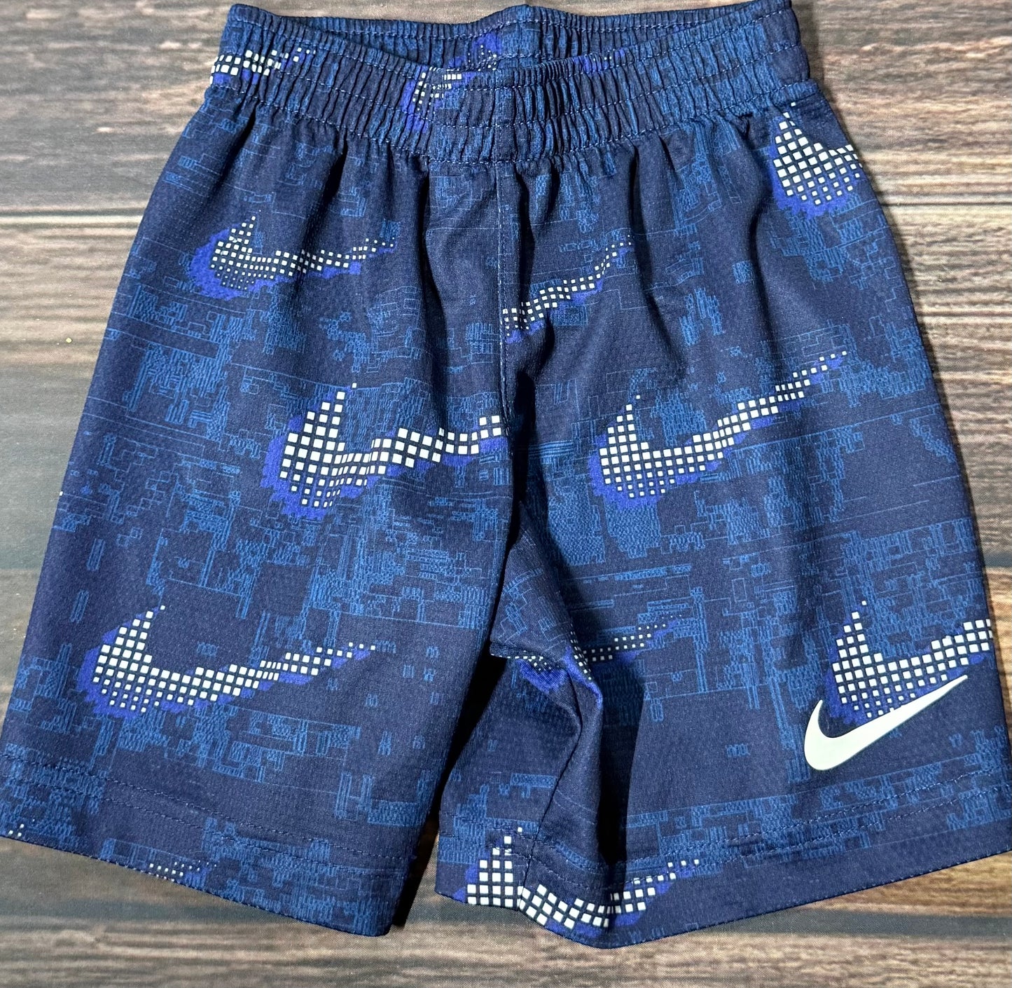 Nike 4