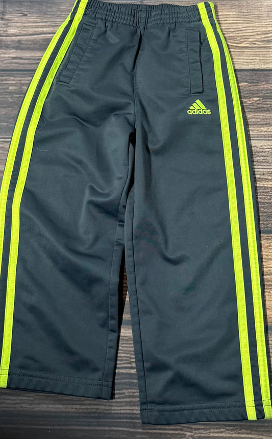 Adidas 3T