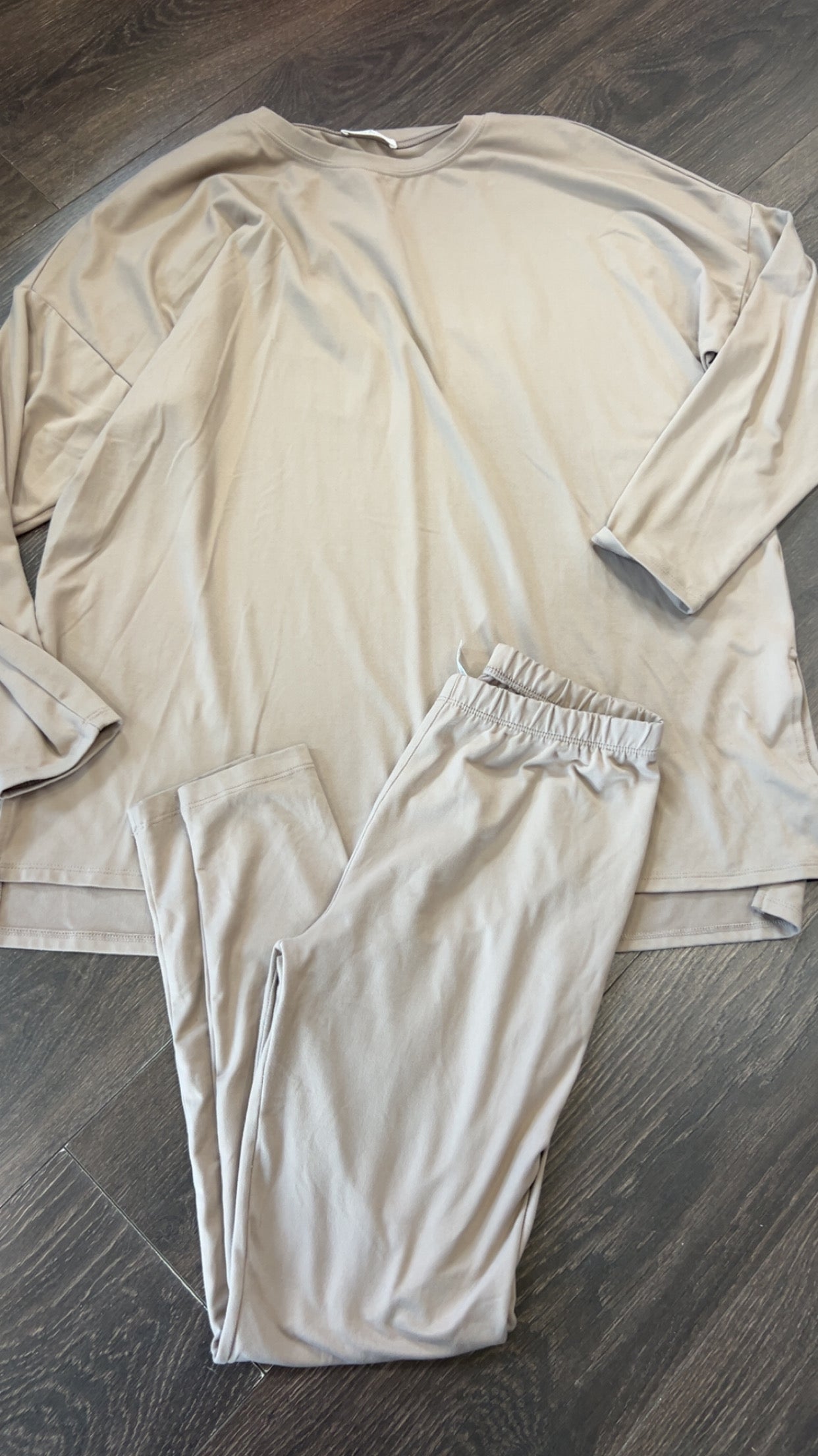 Zenana large 2pc.. small spots