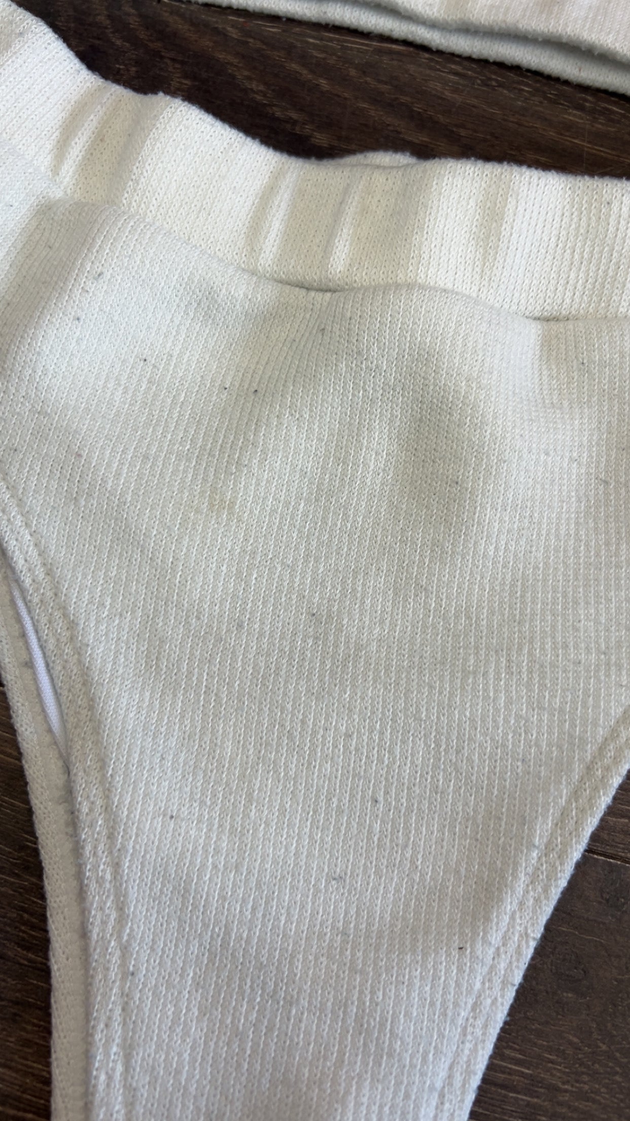 XL.. faint stain