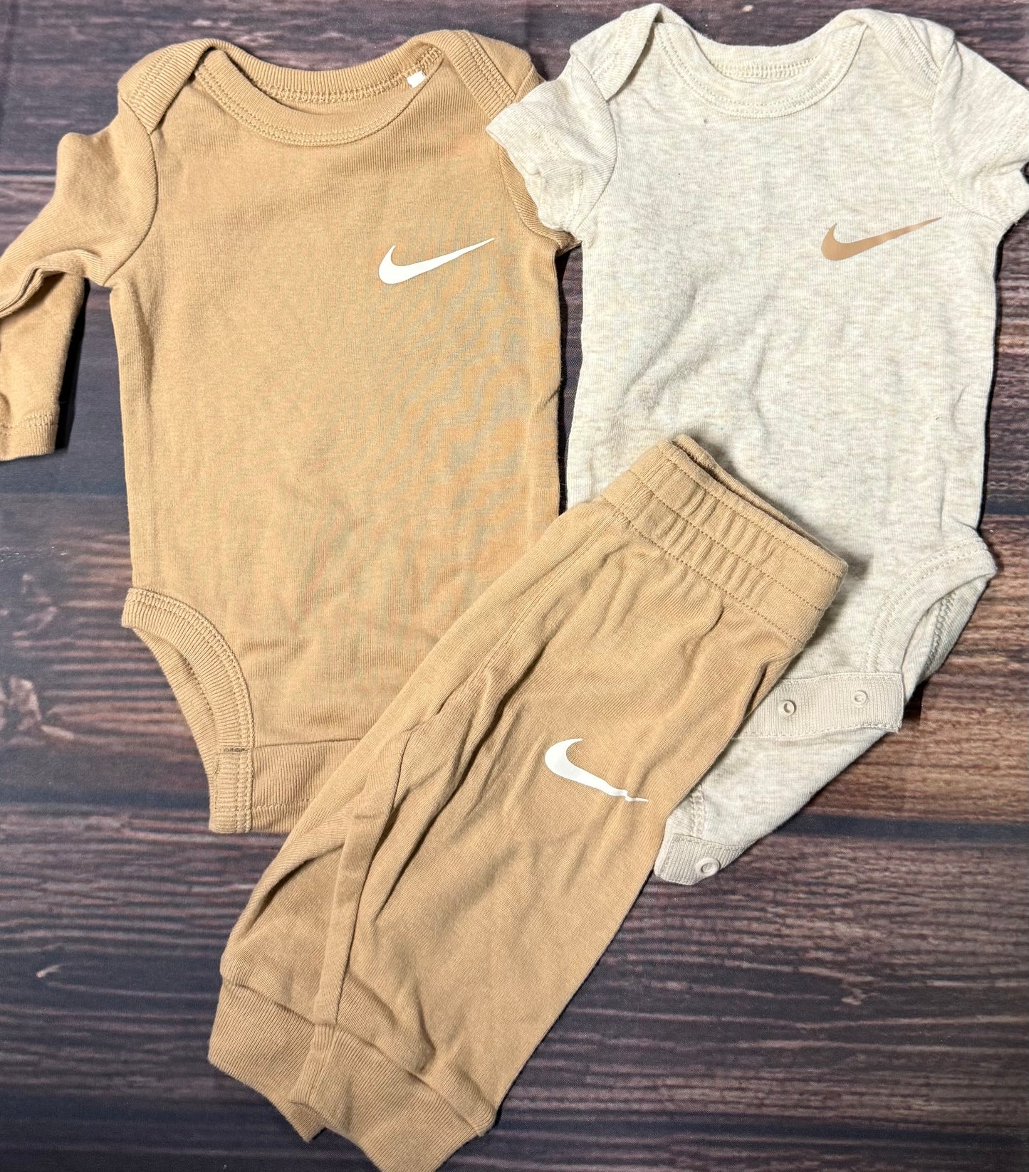 Nike newborn