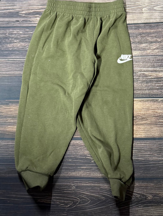 Nike 5..small water spots